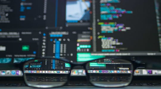 Diário de bordo | Automatizando a compilação e a execução do código